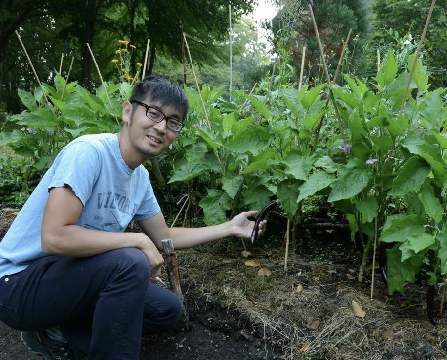 Tadayori showcasing a well-curated garden