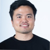 Man in white T-Shirt