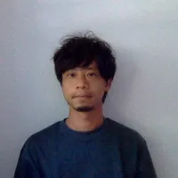 Kuni, in blue T-shirt